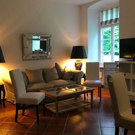 Wiesenbach Elegantes Gaesteapartment Verano In Schloss Und Hofgut Langenzell מראה חיצוני תמונה